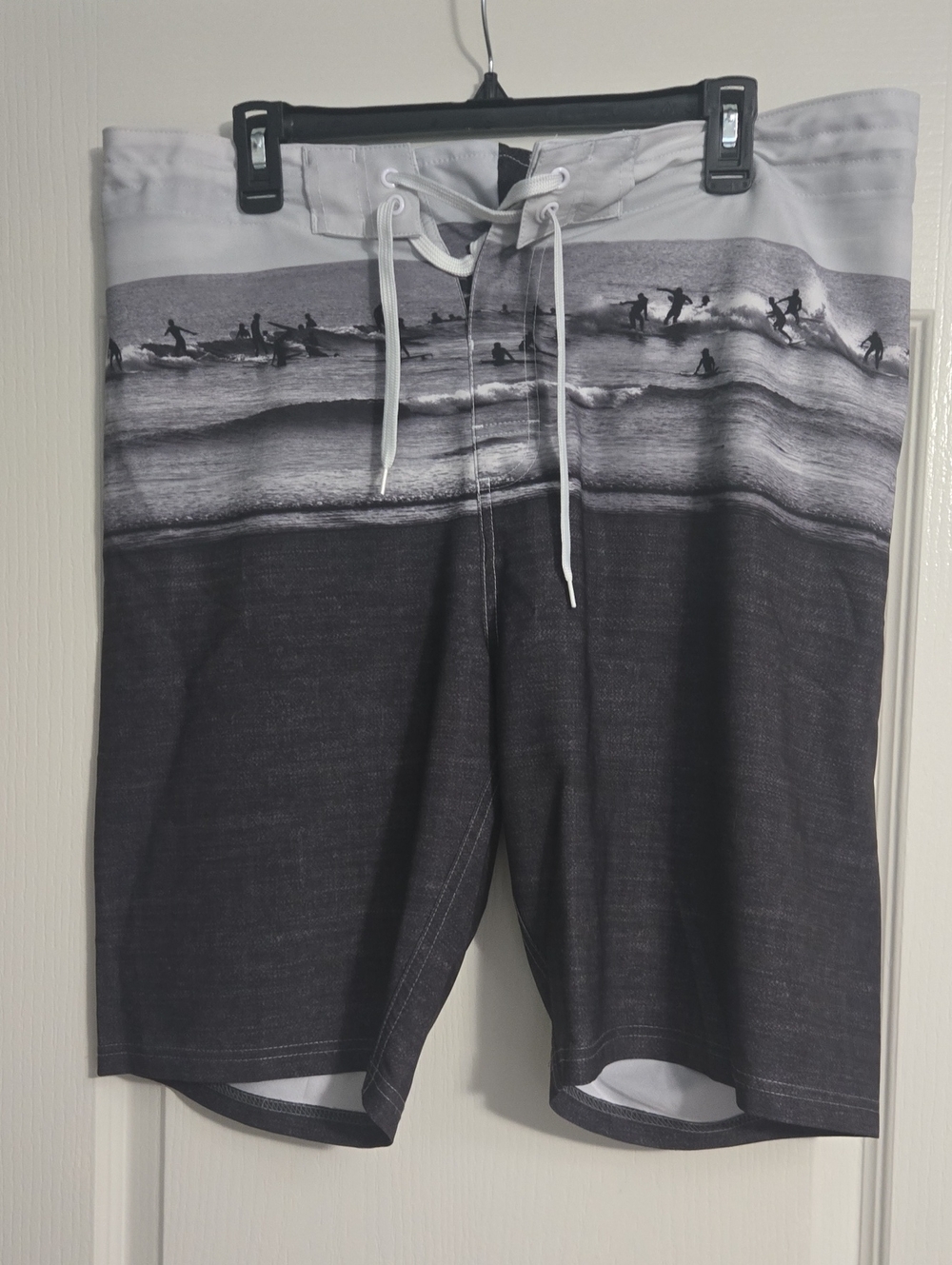 Old Navy Black & Gray Surf-Print Board Shorts
